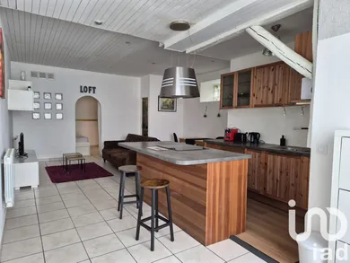 Apartment at Melun (77000)