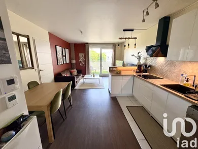 Apartment in Cergy (95000)