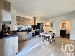Apartment at Bry-sur-Marne (94360)