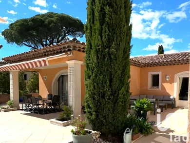 Traditional house at Saint-Raphaël (83700)