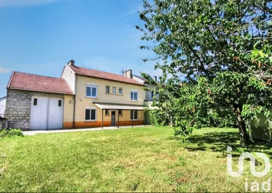 Maison de village à Juniville (08310)