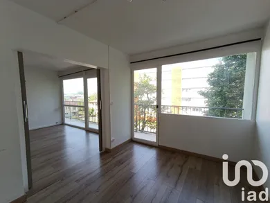 Apartment in Joigny (89300)