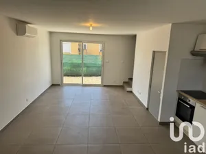 House in Gajan (30730)