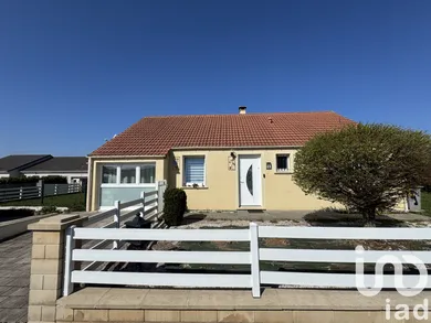 House at Holling (57220)