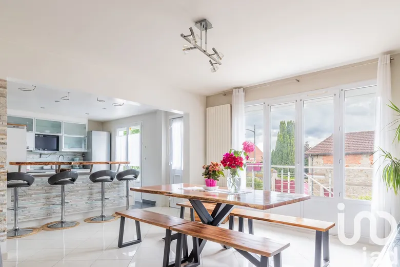 Maison 10 pièces 162 m² · à Longjumeau · 162 m² · 454 000 €