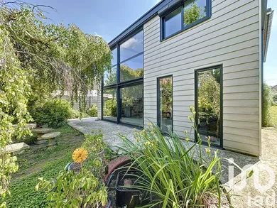 House at Nogent-sur-Oise (60180)