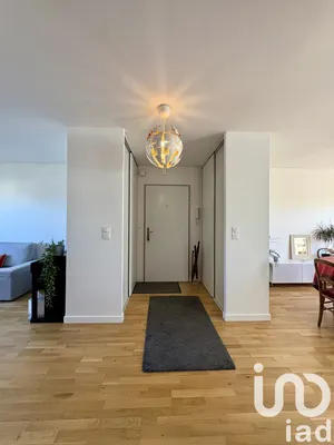 Apartment at Caen (14000)