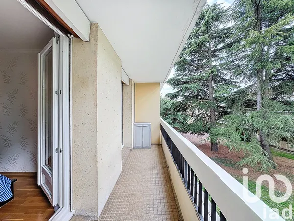 Appartement à Livry-Gargan (93190) photo 2