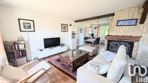 House at Sainte-Geneviève-des-Bois (91700)