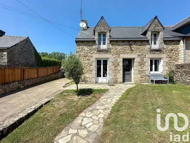 Longere at Créhen (22130)