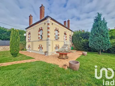 Traditional house at GIEN (45500)