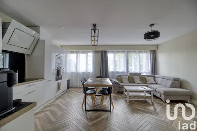 Apartment at Noisy-le-Sec (93130)