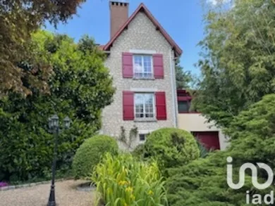 Traditional house in Courlon-sur-Yonne (89140)