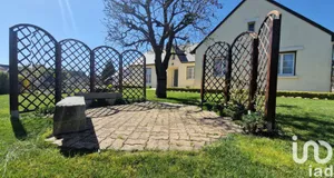 Pavillon à Bonchamp-lès-Laval (53960)