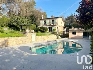 Maison traditionnelle à Mougins (06250)