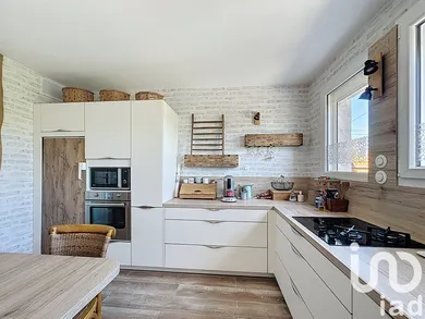 Maison traditionnelle à Saint-Jean-de-Liversay (17170)