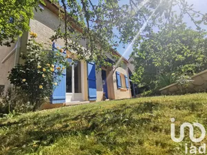 Maison traditionnelle à Cuffies (02880)