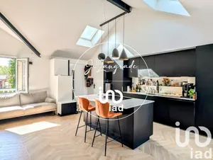 Duplex at Auvers-sur-Oise (95430)