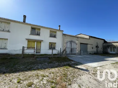 House in Jarnac-Champagne (17520)
