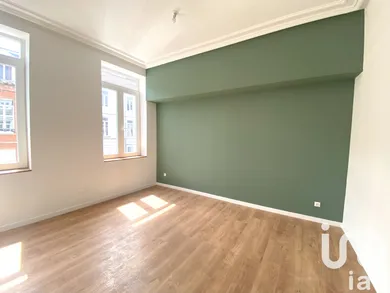 Apartment in Lille (59800)