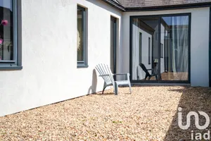 Maison à Saint-Cyr-sur-Loire (37540)