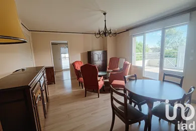 Apartment at Mainvilliers (28300)