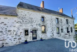 Mansion at Saint-Agnant-de-Versillat (23300)