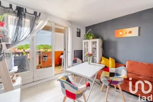 Apartment at Dax (40100)