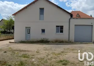 House at Jouhet (86500)