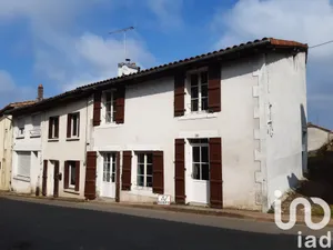 House at Availles-Limouzine (86460)