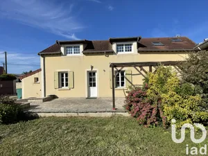 Maison à Houdan (78550)