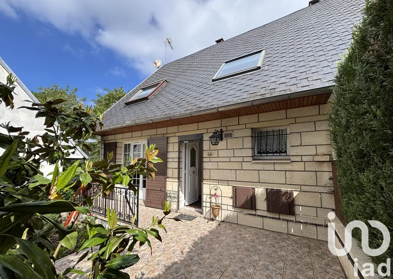 Maison 5 pièces 95 m² · à Fleurines · 95 m² · 235 000 €