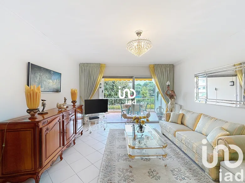 Appartement 3 pièces 73 m² · à Antibes · 73 m² · 380 000 €