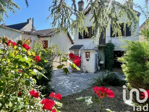 Pavillon à Villeneuve-le-Roi (94290)