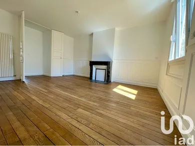 Apartment in Reims (51100)