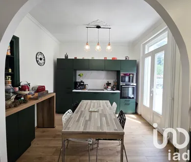 Mansion at Meulan-en-Yvelines (78250)