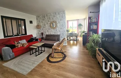 Apartment at Arpajon (91290)
