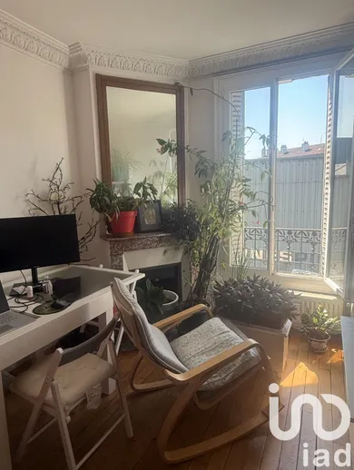 Apartment in Pantin (93500)