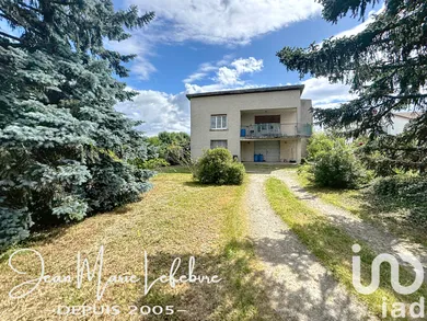 Traditional house at Chuzelles (38200)