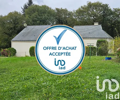 Building plot at Sautron (44880)