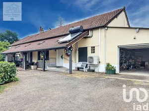 Longere at Champvert (58300)