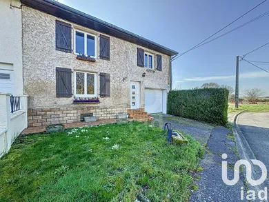 Traditional house at Cutting (57260)