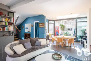 Maison à Paris (75013)
