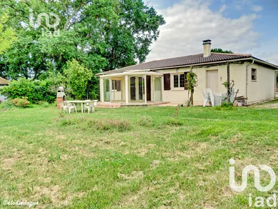 House at Castelnau-de-Médoc (33480)