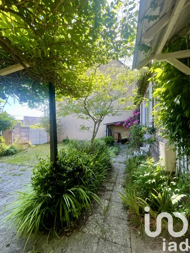 House at Saint-Malo (35400)