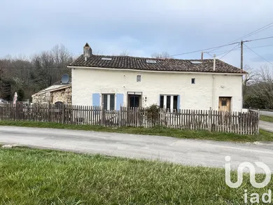 Maison de village à Caunay (79190)