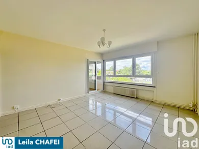 Apartment in Longjumeau (91160)