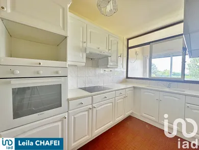 Apartment in Longjumeau (91160)