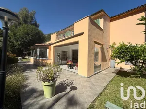 Architectural house in Menton (06500)