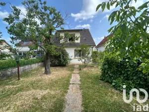 Maison à Sainte-Geneviève-des-Bois (91700)